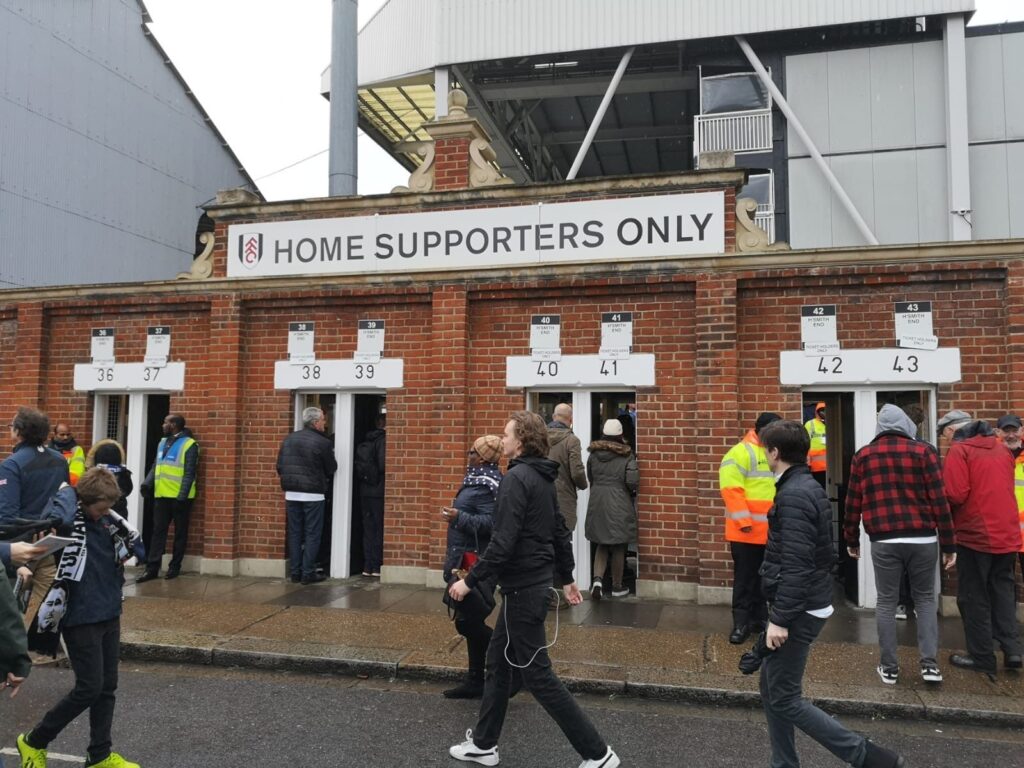 7 Expert Secrets to Maximizing Your Fulham Football Forum Experience: The Ultimate Fan Guide