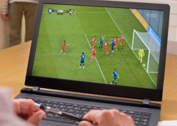 From Couch to Press Box: How I Become a Sports Analyst Step-by-Step