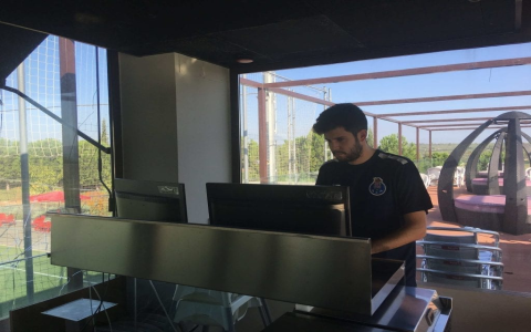 7 Expert Secrets to Choosing the Best Video Analysis Software Football Coaches Swear By